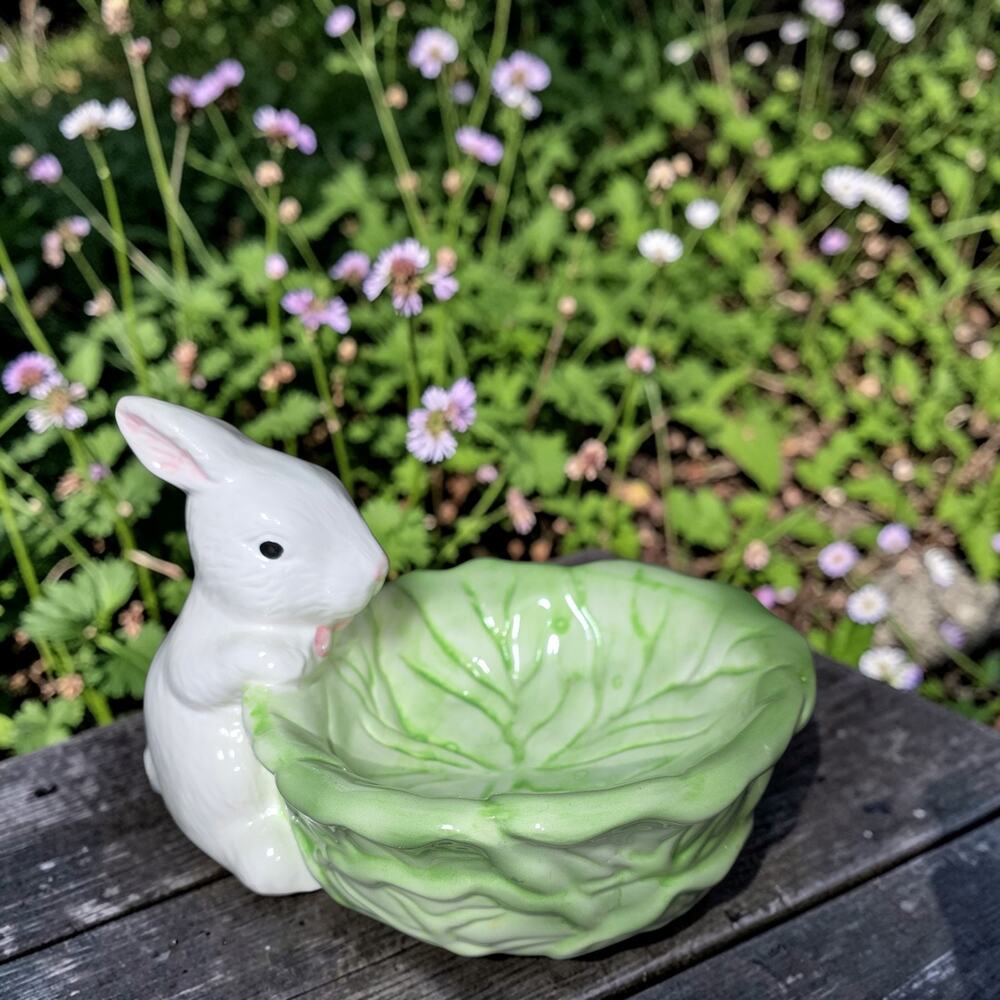 Vintage CBK Rabbit Cabbage Bowl Great Condition Estate Sale Find